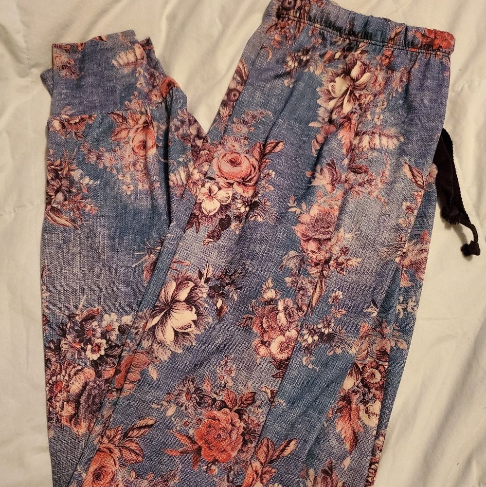 Floral print joggers